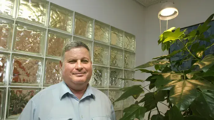 יגאל גוזמן יגאל גוזמן