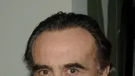 לפני הכל הוא היה מורה בחטיבת ביניים. דן הדייה לפני הכל הוא היה מורה בחטיבת ביניים. דן הדייה