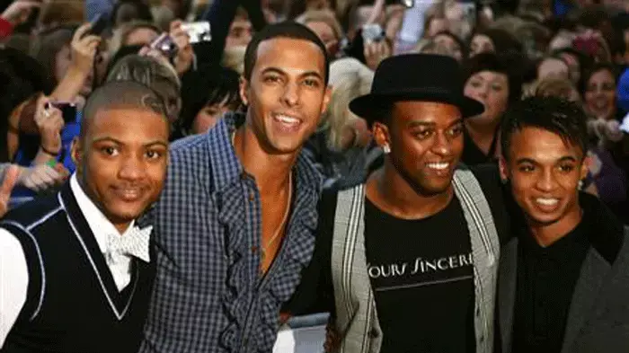 הזוכים הגדולים. JLS, הערב בטקס פרסי ה- MOBO הזוכים הגדולים. JLS, הערב בטקס פרסי ה- MOBO