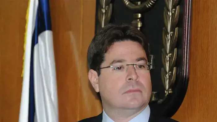אופיר אקוניס בדיון בועדת הכלכלה אוקטובר 2009 אופיר אקוניס בדיון בועדת הכלכלה אוקטובר 2009