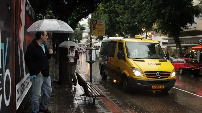 גשם בתל אביב אוקטובר 2009, רחוב דיזנגוף גשם בתל אביב אוקטובר 2009, רחוב דיזנגוף
