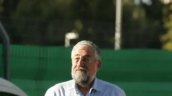 עמרם מצנע במשפט צ'יקו תמיר נובמבר 2009 עמרם מצנע במשפט צ'יקו תמיר נובמבר 2009
