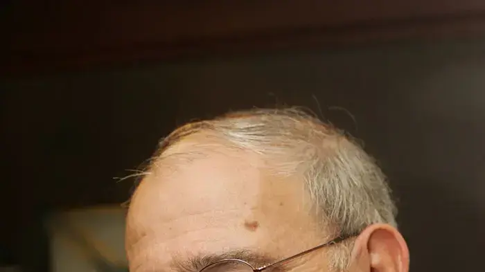 משה לדור נואם במכון ההשתלמות של לשכת עורכי הדין במלון הולידי אין קראון פלאזה, תל אביב, נובמבר 2009 משה לדור נואם במכון ההשתלמות של לשכת עורכי הדין במלון הולידי אין קראון פלאזה, תל אביב, נובמבר 2009