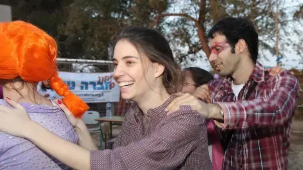 מעשה טוב ביום