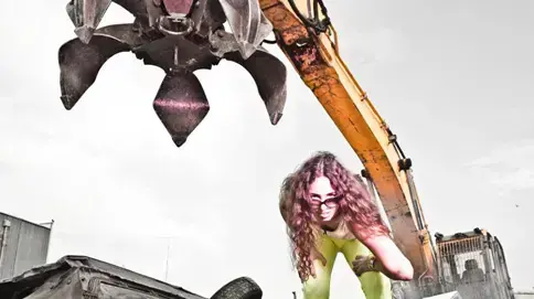 אונילי אונילי