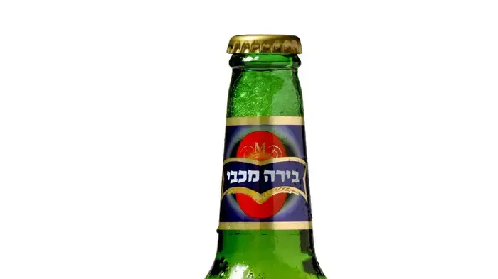לא פשוט לפרסם בירה גרועה. בירה מכבי לא פשוט לפרסם בירה גרועה. בירה מכבי