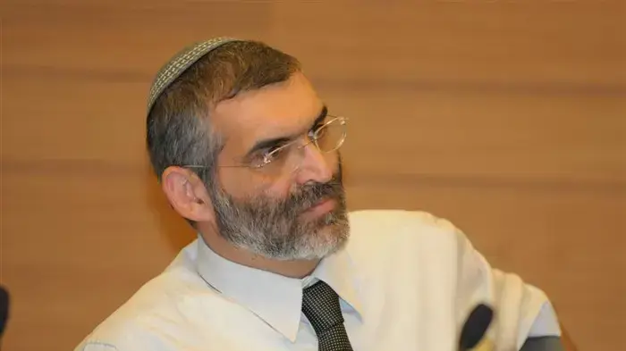 מיכאל בן ארי בועדת הפנים של הכנסת דצמבר 2009 מיכאל בן ארי בועדת הפנים של הכנסת דצמבר 2009