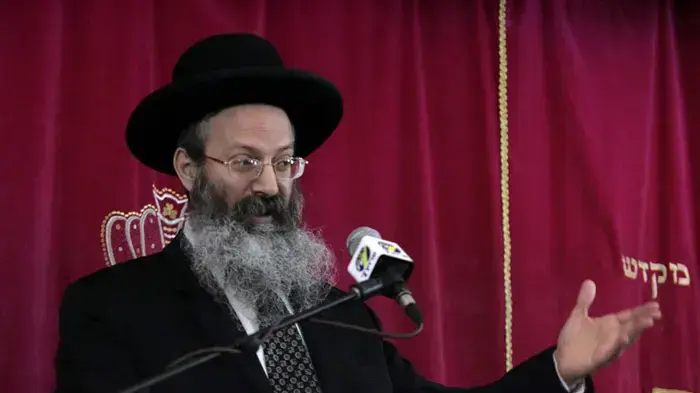 הרב מלמד בשיעור לתלמידיו דצמבר 2009 הרב מלמד בשיעור לתלמידיו דצמבר 2009