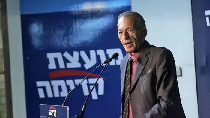 גדעון עזרא בכנס ראשי קדימה דצמבר 2009 גדעון עזרא בכנס ראשי קדימה דצמבר 2009
