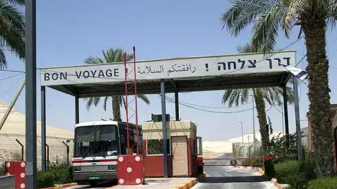 מעבר גבול גשר אלנבי ישראל ירדן מעבר גבול גשר אלנבי ישראל ירדן