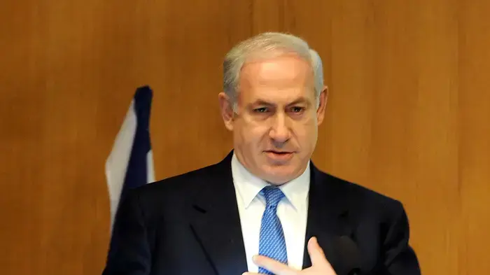 רה"מ נתניהו מבקר בתערוכה ארכיטקטורה של רצח ביד ושם רה"מ נתניהו מבקר בתערוכה ארכיטקטורה של רצח ביד ושם