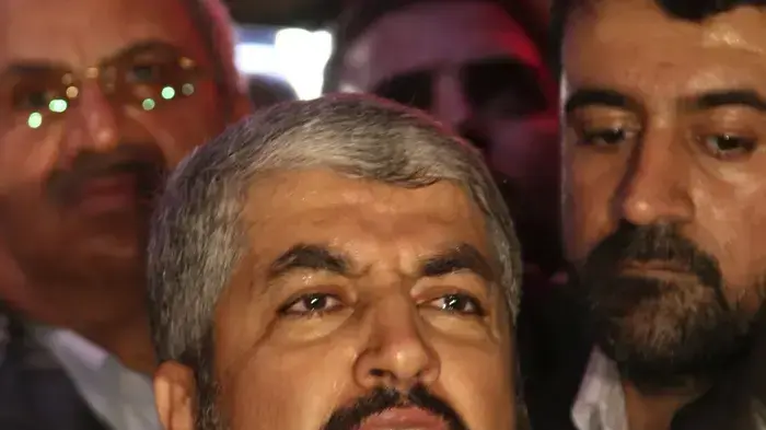 חאלד משעל בהלווית בכיר חמאס מחמוד אל מבחוח חאלד משעל בהלווית בכיר חמאס מחמוד אל מבחוח