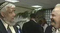 טומי לפיד ויצחק לוי ביום השבעת הכנסת ה 16 (ערוץ 2) טומי לפיד ויצחק לוי ביום השבעת הכנסת ה 16 (ערוץ 2)