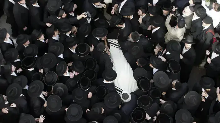 מסע הלוויה של מנחם פרוש פברואר 2010