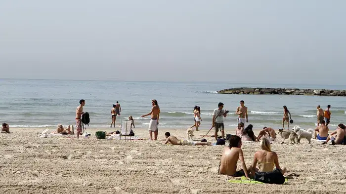 חוף הים בתל אביב מרץ 2010