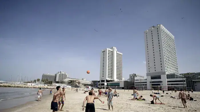 חוף הים בתל אביב מרץ 2010 חוף הים בתל אביב מרץ 2010