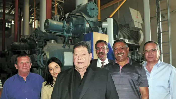 מפעל "עוף עוז" בנגב מפעל "עוף עוז" בנגב
