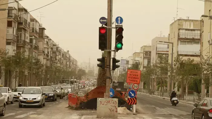 אובך בתל אביב מאי 2010 אובך בתל אביב מאי 2010