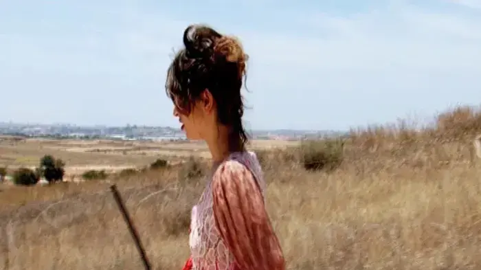 מתוך הסרט "שכנה" מתוך הסרט "שכנה"
