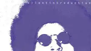 עטיפת האלבום "Silent Introduction" של מודימן עטיפת האלבום "Silent Introduction" של מודימן