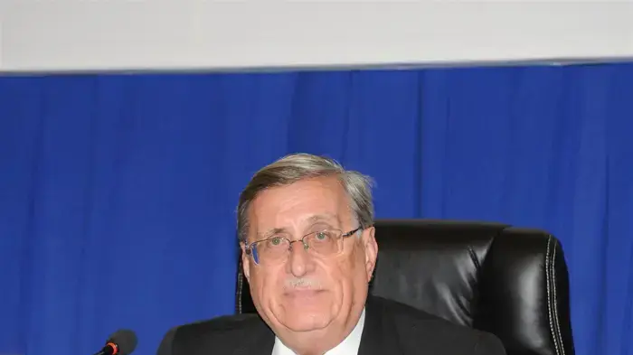 השופט יעקב טירקל בועדת טירקל יוני 2010 השופט יעקב טירקל בועדת טירקל יוני 2010