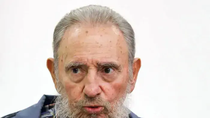 פידל קסטרו בהופעה טלוויזיונית פידל קסטרו בהופעה טלוויזיונית
