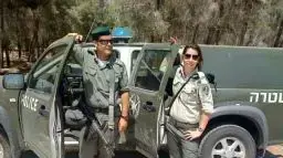 ניידת משטרה, שוטרים, מג"ב ניידת משטרה, שוטרים, מג"ב