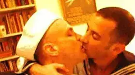 זוג הומואים ניצח בתחרות פאזלים זוג הומואים ניצח בתחרות פאזלים