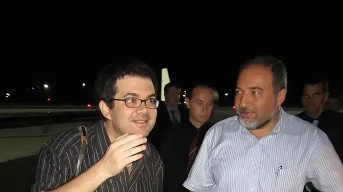 אביגדור ליברמן ורפאל חדד בוינה אוגוסט 2010 אביגדור ליברמן ורפאל חדד בוינה אוגוסט 2010