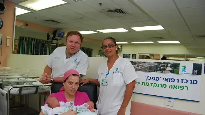 4 זוגות תאומים נולדו ביממה 4 זוגות תאומים נולדו ביממה