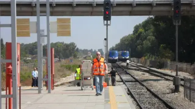 הרוג מפגיעת רכבת בתחנת הרכבת של הרצליה- אוגוסט 2010 הרוג מפגיעת רכבת בתחנת הרכבת של הרצליה- אוגוסט 2010