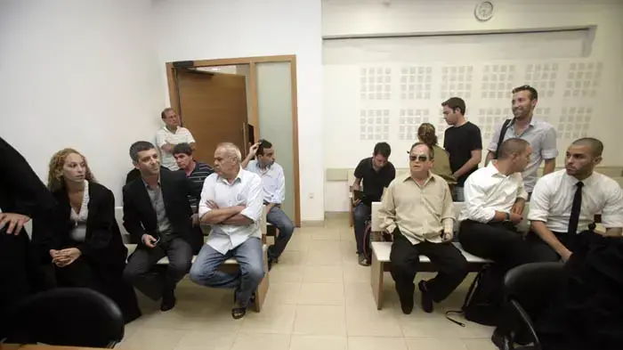 עתירת ערוץ 2 בפרשת מסמך גלנט אוגוסט 2010 עתירת ערוץ 2 בפרשת מסמך גלנט אוגוסט 2010