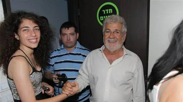 יוסי אלפי, רוני דלומי יוסי אלפי, רוני דלומי