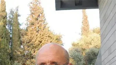 אבישי ברוורמן בסעודת רמדאן בבית הנשיא אוגוסט 2010 אבישי ברוורמן בסעודת רמדאן בבית הנשיא אוגוסט 2010