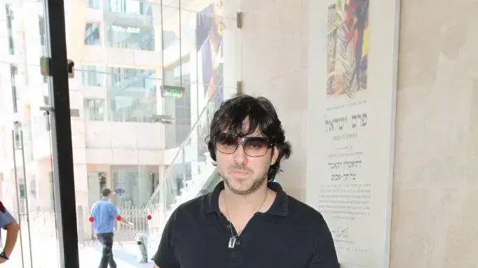 ללא ספק, השנה שלו. גלעד שגב ללא ספק, השנה שלו. גלעד שגב