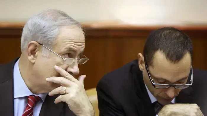 בנימין נתניהו בישיבת ממשלה בנימין נתניהו בישיבת ממשלה