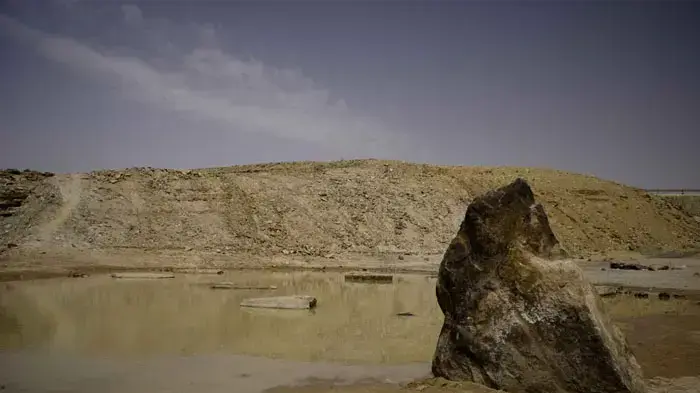 "התחלתי לתהות אם אנחנו במצרים, ואם כן, חבל שלא הבאתי איתי מילון עברי-ערבי" צילום: רוני בניסטי, המחלקה לצילום, קמרה אובסקורה "התחלתי לתהות אם אנחנו במצרים, ואם כן, חבל שלא הבאתי איתי מילון עברי-ערבי" צילום: רוני בניסטי, המחלקה לצילום, קמרה אובסקורה