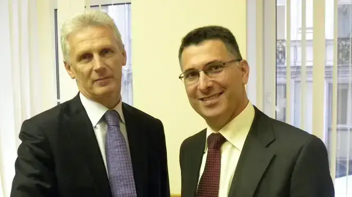 שר החינוך גדעון סער ושר החינוך הרוסי אנדריי פורסנקו שר החינוך גדעון סער ושר החינוך הרוסי אנדריי פורסנקו