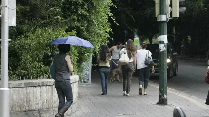 גשם ראשון בתל אביב - אוקטובר 2010 גשם ראשון בתל אביב - אוקטובר 2010