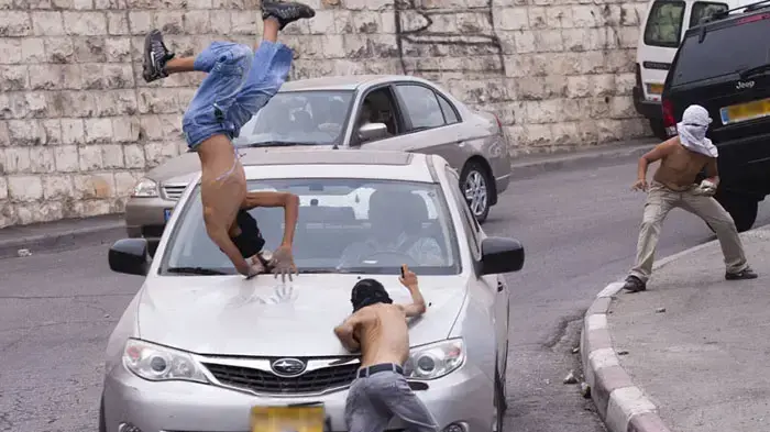 רכב ישראלי דרס שלושה ילדים פלסטינים שיידו אבנים בסילוואן רכב ישראלי דרס שלושה ילדים פלסטינים שיידו אבנים בסילוואן