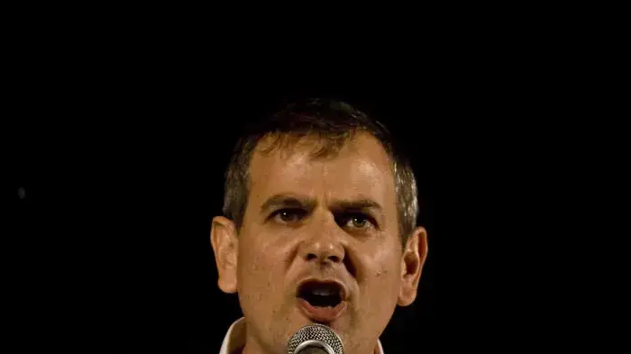 ניצן הורוביץ בהפגנת שלום עכשיו בככר ציון בירושלים