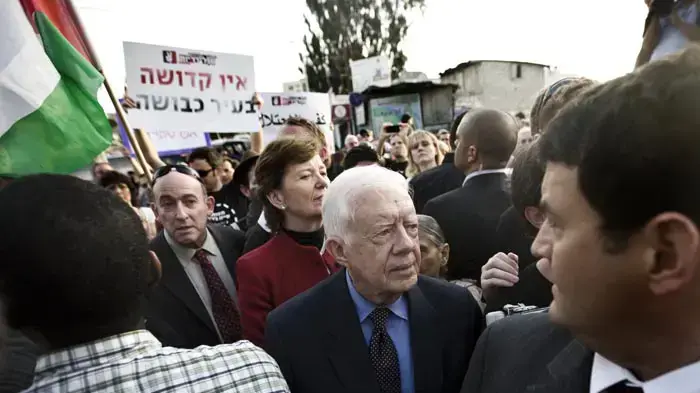 נשיא ארה"ב לשעבר ג'ימי קרטר השתתף בהפגנה בשייח' ג'ראח נשיא ארה"ב לשעבר ג'ימי קרטר השתתף בהפגנה בשייח' ג'ראח