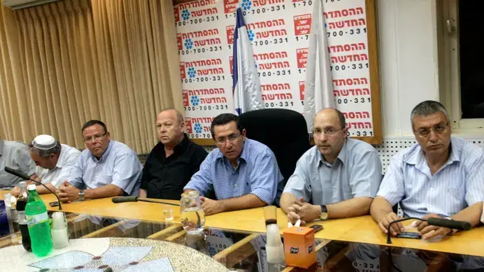 ההסתדרות נערכת לשביתה במגזר הציבורי, אוקטובר 2010 ההסתדרות נערכת לשביתה במגזר הציבורי, אוקטובר 2010
