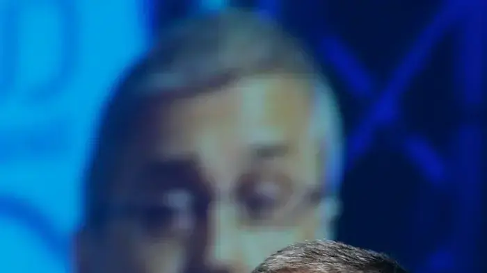 ציון קינן, מנכ"ל בנק הפועלים, בכנס ישראל לאחריות תאגידית, אוקטובר 2010 ציון קינן, מנכ"ל בנק הפועלים, בכנס ישראל לאחריות תאגידית, אוקטובר 2010