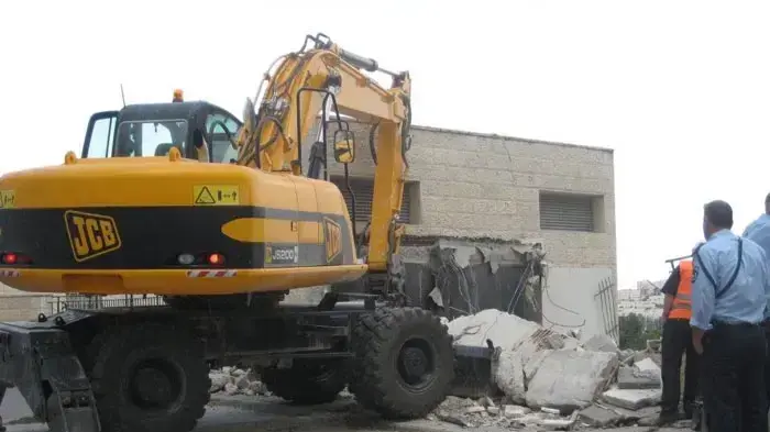 הריסת דירות בשכונה החרדית, "עזרת תורה", ירושלים, נובמבר 2010 הריסת דירות בשכונה החרדית, "עזרת תורה", ירושלים, נובמבר 2010
