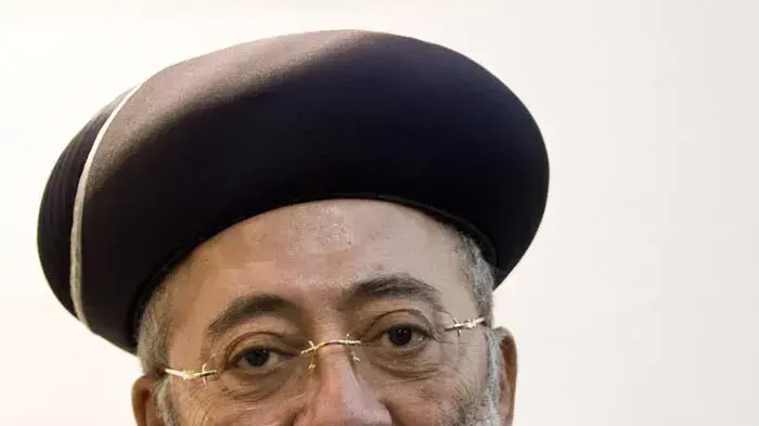 איציק שמולי, יו"ר התאחדות הסטודנטים נפגש עם הרב הראשי הספרדי לישראל, הרב שלמה עמאר, נובמבר 2010 איציק שמולי, יו"ר התאחדות הסטודנטים נפגש עם הרב הראשי הספרדי לישראל, הרב שלמה עמאר, נובמבר 2010