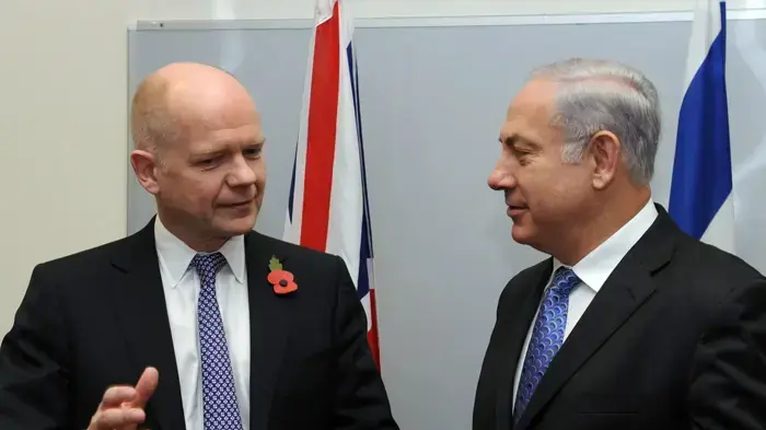 ראש הממשלה בנימין נתניהו ושר החוץ הבריטי ויליאם הייג, נובמבר 2010