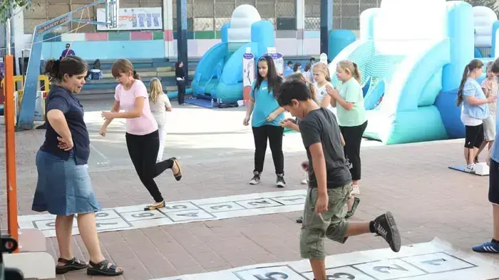 תכנית "זוזו" למניעת השמנת ילדים תכנית "זוזו" למניעת השמנת ילדים
