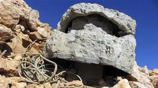 סלעים בהם הוסתרו מתקני ריגול בלבנון סלעים בהם הוסתרו מתקני ריגול בלבנון