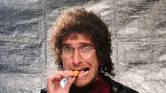 אל תגעו לו בערגליות. אסי כהן בדמות שאולי אל תגעו לו בערגליות. אסי כהן בדמות שאולי